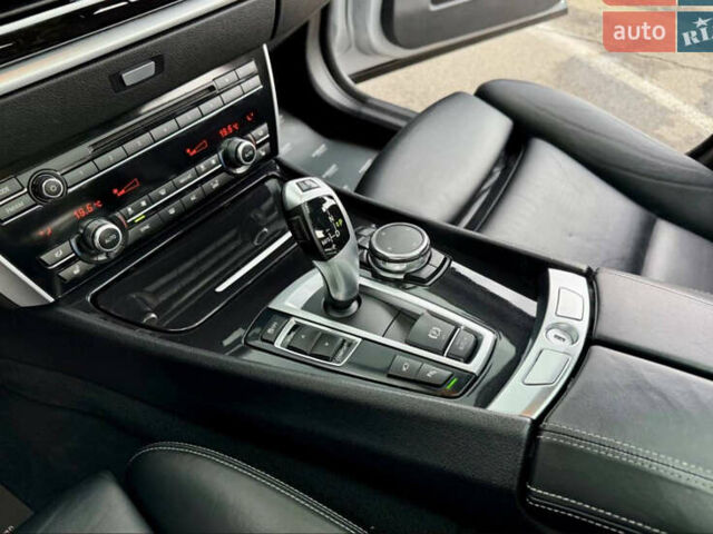 Серый БМВ 5 Серия ГТ, объемом двигателя 2.99 л и пробегом 203 тыс. км за 14900 $, фото 17 на Automoto.ua