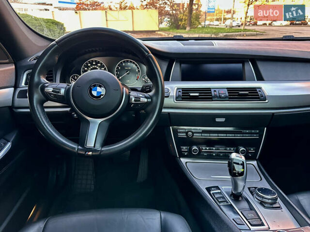 Серый БМВ 5 Серия ГТ, объемом двигателя 3 л и пробегом 222 тыс. км за 15000 $, фото 29 на Automoto.ua