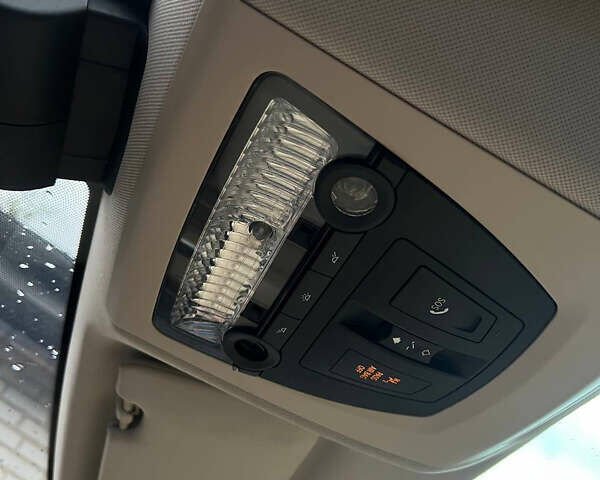 Серый БМВ 5 Серия ГТ, объемом двигателя 2.98 л и пробегом 170 тыс. км за 19999 $, фото 26 на Automoto.ua