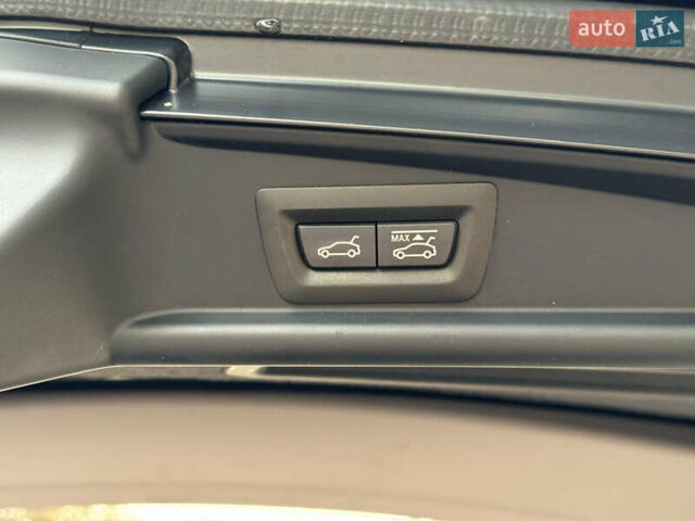 Серый БМВ 5 Серия ГТ, объемом двигателя 3 л и пробегом 230 тыс. км за 19000 $, фото 15 на Automoto.ua