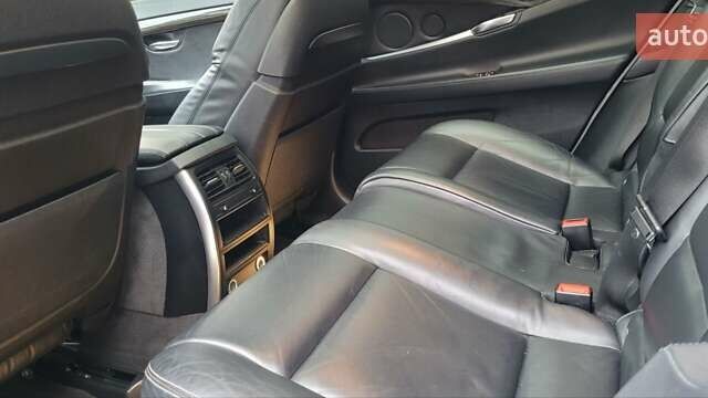 Серый БМВ 5 Серия ГТ, объемом двигателя 2.98 л и пробегом 200 тыс. км за 16200 $, фото 30 на Automoto.ua