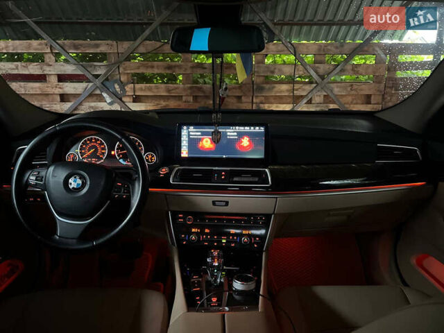 Серый БМВ 5 Серия ГТ, объемом двигателя 2.98 л и пробегом 170 тыс. км за 19999 $, фото 11 на Automoto.ua