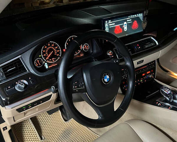 Серый БМВ 5 Серия ГТ, объемом двигателя 2.98 л и пробегом 170 тыс. км за 19999 $, фото 12 на Automoto.ua