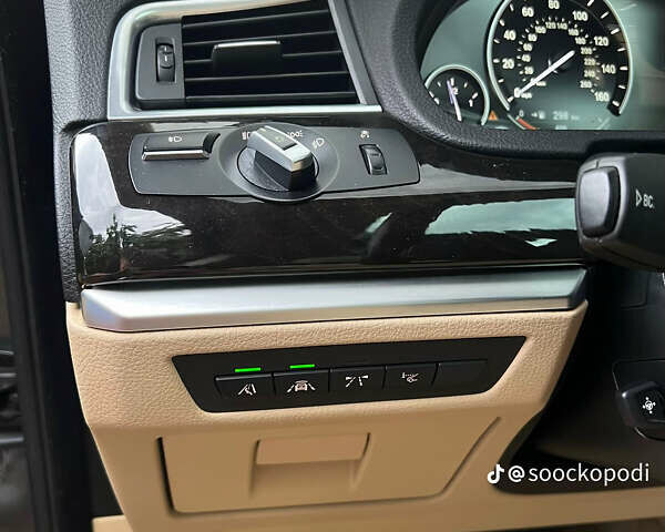 Серый БМВ 5 Серия ГТ, объемом двигателя 2.98 л и пробегом 170 тыс. км за 19999 $, фото 66 на Automoto.ua