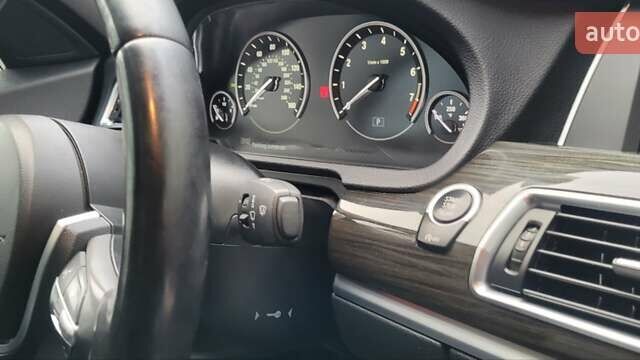 Серый БМВ 5 Серия ГТ, объемом двигателя 2.98 л и пробегом 200 тыс. км за 16200 $, фото 36 на Automoto.ua