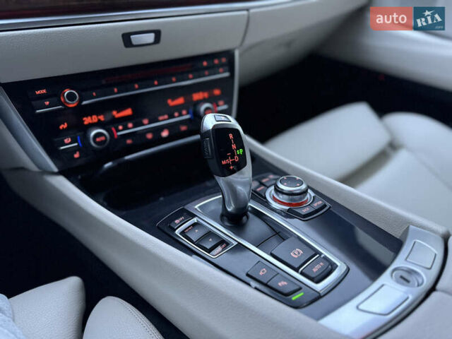 Синій БМВ 5 Серія ГТ, об'ємом двигуна 3 л та пробігом 335 тис. км за 13350 $, фото 13 на Automoto.ua