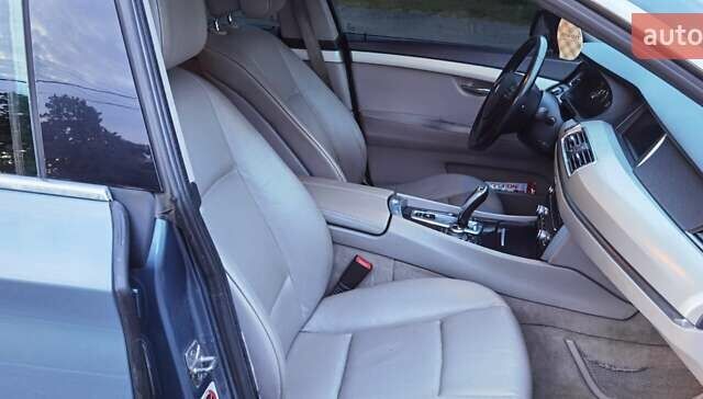 Синий БМВ 5 Серия ГТ, объемом двигателя 2.99 л и пробегом 365 тыс. км за 12500 $, фото 5 на Automoto.ua