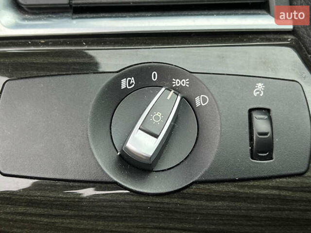 Синий БМВ 5 Серия ГТ, объемом двигателя 2.98 л и пробегом 171 тыс. км за 21750 $, фото 19 на Automoto.ua