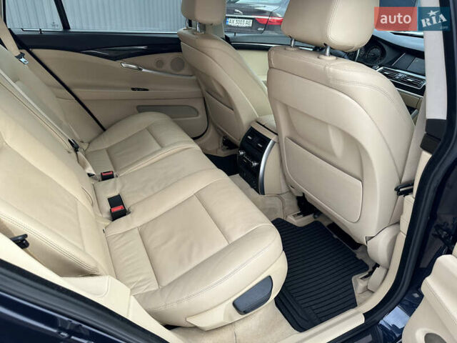 Синій БМВ 5 Серія ГТ, об'ємом двигуна 2 л та пробігом 57 тис. км за 23500 $, фото 32 на Automoto.ua