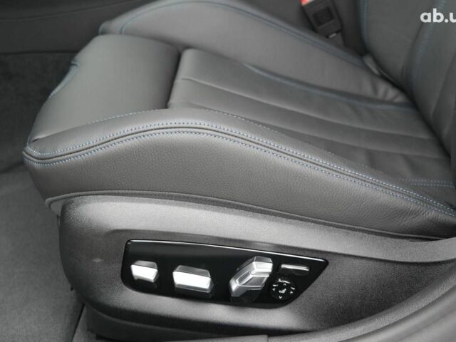 Белый БМВ 5 Серия, объемом двигателя 0 л и пробегом 2 тыс. км за 38999 $, фото 14 на Automoto.ua