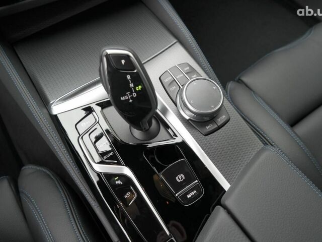 Белый БМВ 5 Серия, объемом двигателя 0 л и пробегом 2 тыс. км за 38999 $, фото 12 на Automoto.ua