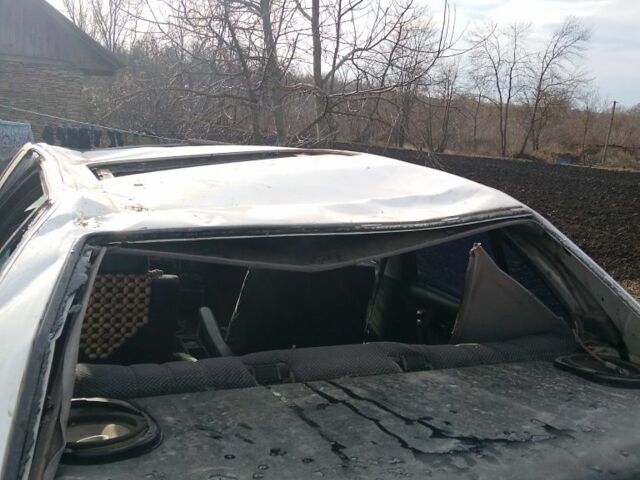 Белый БМВ 5 Серия, объемом двигателя 2 л и пробегом 2 тыс. км за 1000 $, фото 1 на Automoto.ua