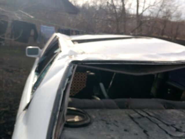 Белый БМВ 5 Серия, объемом двигателя 2 л и пробегом 2 тыс. км за 1000 $, фото 2 на Automoto.ua