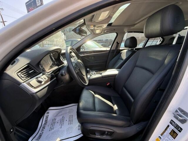 Білий БМВ 5 Серія, об'ємом двигуна 2 л та пробігом 136 тис. км за 10500 $, фото 7 на Automoto.ua