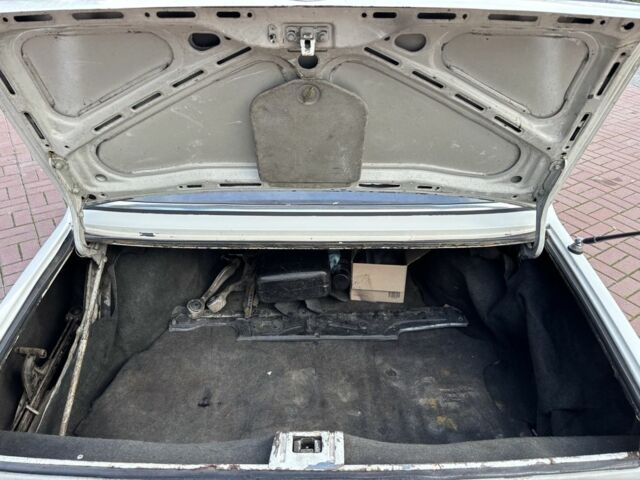 Белый БМВ 5 Серия, объемом двигателя 2.5 л и пробегом 350 тыс. км за 1300 $, фото 17 на Automoto.ua