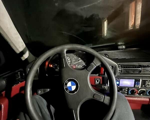 Белый БМВ 5 Серия, объемом двигателя 2 л и пробегом 560 тыс. км за 2200 $, фото 3 на Automoto.ua