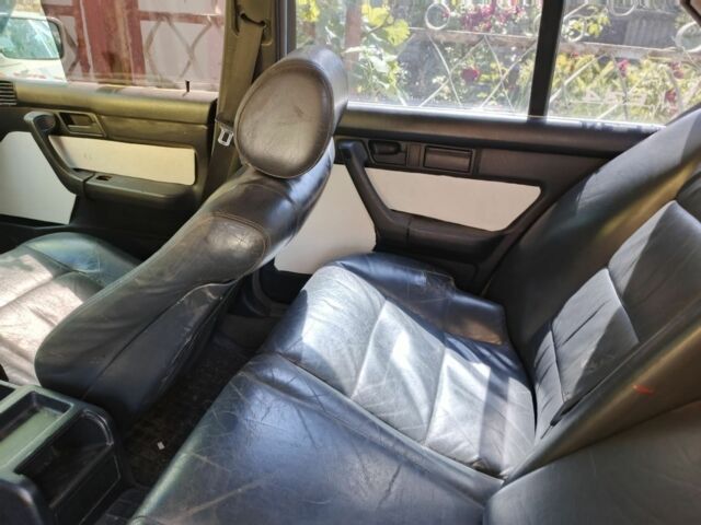 Белый БМВ 5 Серия, объемом двигателя 0 л и пробегом 400 тыс. км за 1900 $, фото 5 на Automoto.ua