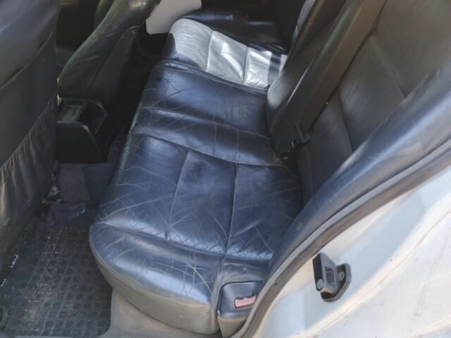 Белый БМВ 5 Серия, объемом двигателя 0 л и пробегом 400 тыс. км за 1900 $, фото 4 на Automoto.ua