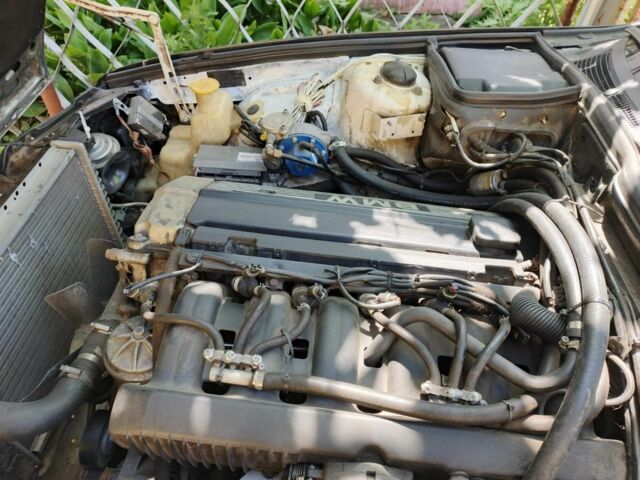 Белый БМВ 5 Серия, объемом двигателя 0 л и пробегом 400 тыс. км за 1900 $, фото 2 на Automoto.ua