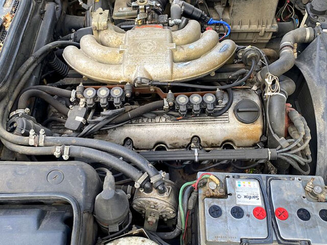 Білий БМВ 5 Серія, об'ємом двигуна 2.5 л та пробігом 271 тис. км за 1500 $, фото 11 на Automoto.ua