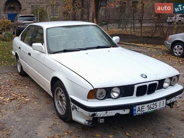 Белый БМВ 5 Серия, объемом двигателя 2.49 л и пробегом 589 тыс. км за 2000 $, фото 2 на Automoto.ua
