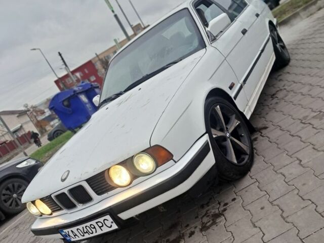 Білий БМВ 5 Серія, об'ємом двигуна 2.5 л та пробігом 350 тис. км за 2800 $, фото 4 на Automoto.ua