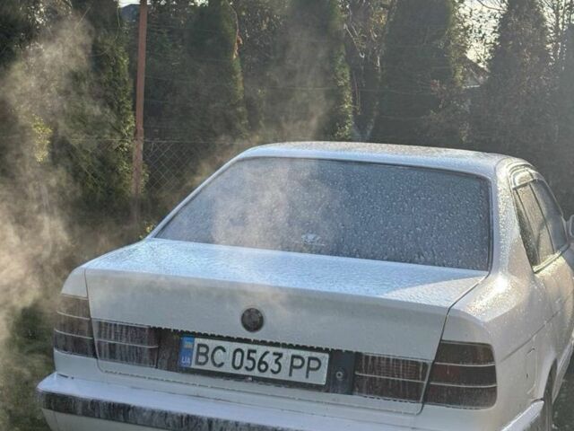 Белый БМВ 5 Серия, объемом двигателя 3.4 л и пробегом 460 тыс. км за 2319 $, фото 7 на Automoto.ua