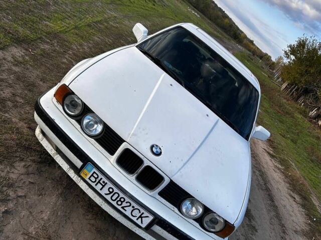 Белый БМВ 5 Серия, объемом двигателя 0 л и пробегом 100 тыс. км за 1500 $, фото 3 на Automoto.ua