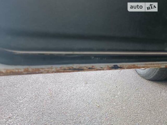 Белый БМВ 5 Серия, объемом двигателя 2 л и пробегом 417 тыс. км за 2800 $, фото 13 на Automoto.ua