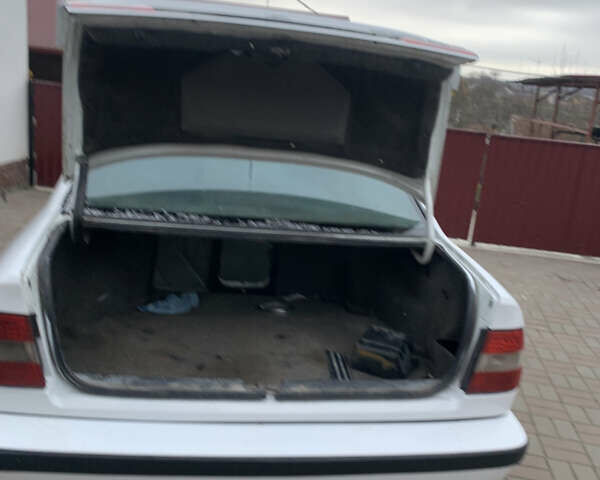 Білий БМВ 5 Серія, об'ємом двигуна 2.5 л та пробігом 300 тис. км за 2900 $, фото 14 на Automoto.ua