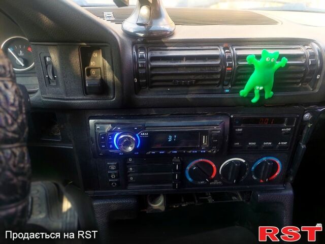 Білий БМВ 5 Серія, об'ємом двигуна 2.5 л та пробігом 200 тис. км за 2500 $, фото 4 на Automoto.ua