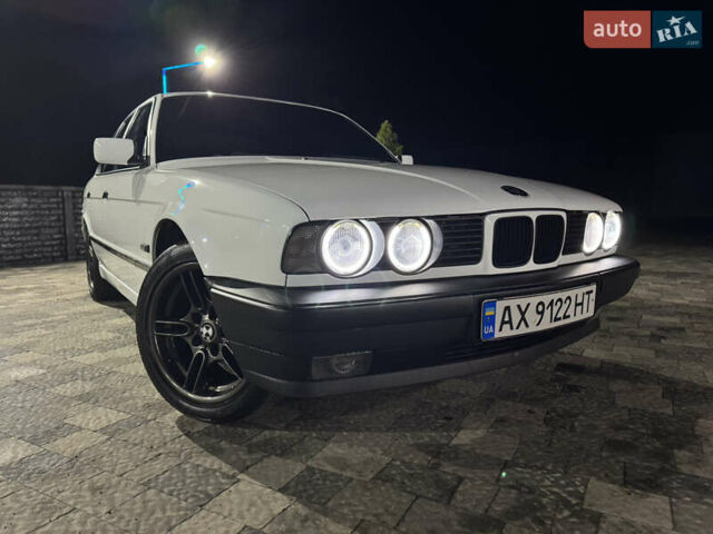 Білий БМВ 5 Серія, об'ємом двигуна 1.99 л та пробігом 320 тис. км за 4999 $, фото 29 на Automoto.ua