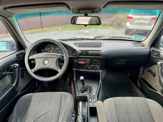 Белый БМВ 5 Серия, объемом двигателя 1.6 л и пробегом 258 тыс. км за 2350 $, фото 15 на Automoto.ua