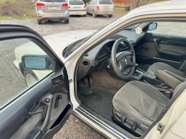 Белый БМВ 5 Серия, объемом двигателя 1.6 л и пробегом 258 тыс. км за 2350 $, фото 13 на Automoto.ua