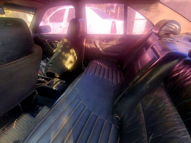 Білий БМВ 5 Серія, об'ємом двигуна 2.5 л та пробігом 200 тис. км за 2500 $, фото 3 на Automoto.ua