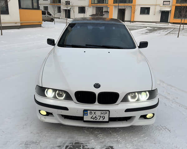Білий БМВ 5 Серія, об'ємом двигуна 2.79 л та пробігом 300 тис. км за 3500 $, фото 2 на Automoto.ua