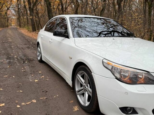 Белый БМВ 5 Серия, объемом двигателя 2.2 л и пробегом 300 тыс. км за 6800 $, фото 9 на Automoto.ua