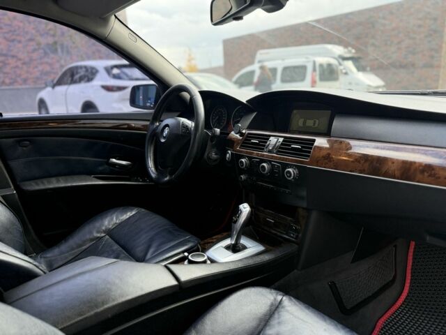 Белый БМВ 5 Серия, объемом двигателя 2.5 л и пробегом 220 тыс. км за 7000 $, фото 6 на Automoto.ua