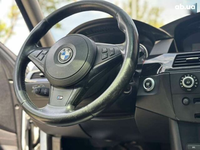 Білий БМВ 5 Серія, об'ємом двигуна 3 л та пробігом 257 тис. км за 9800 $, фото 11 на Automoto.ua