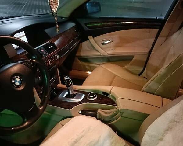 Белый БМВ 5 Серия, объемом двигателя 2.5 л и пробегом 320 тыс. км за 6850 $, фото 12 на Automoto.ua