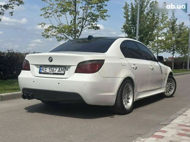 Білий БМВ 5 Серія, об'ємом двигуна 3 л та пробігом 257 тис. км за 9800 $, фото 3 на Automoto.ua