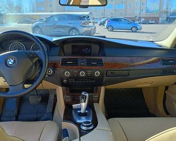 Белый БМВ 5 Серия, объемом двигателя 2.5 л и пробегом 310 тыс. км за 7250 $, фото 11 на Automoto.ua