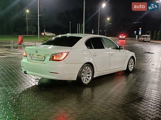 Белый БМВ 5 Серия, объемом двигателя 2.5 л и пробегом 320 тыс. км за 6850 $, фото 2 на Automoto.ua