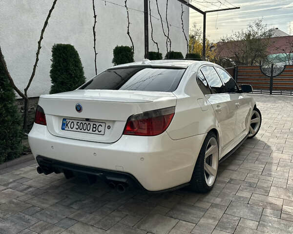 Белый БМВ 5 Серия, объемом двигателя 2 л и пробегом 315 тыс. км за 13800 $, фото 14 на Automoto.ua