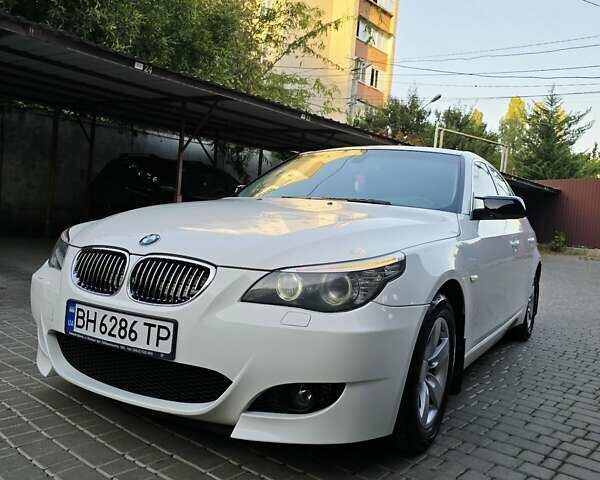 Білий БМВ 5 Серія, об'ємом двигуна 2 л та пробігом 246 тис. км за 9500 $, фото 36 на Automoto.ua