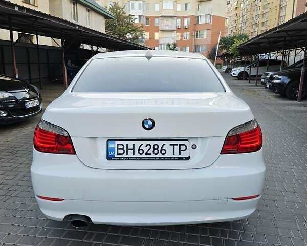 Білий БМВ 5 Серія, об'ємом двигуна 2 л та пробігом 246 тис. км за 9500 $, фото 22 на Automoto.ua