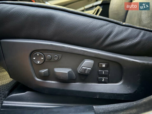 Белый БМВ 5 Серия, объемом двигателя 3 л и пробегом 333 тыс. км за 18500 $, фото 19 на Automoto.ua