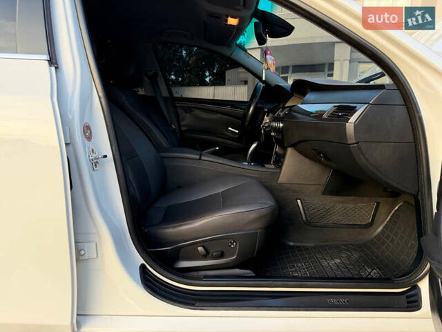 Белый БМВ 5 Серия, объемом двигателя 2 л и пробегом 276 тыс. км за 9850 $, фото 27 на Automoto.ua