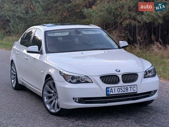 Білий БМВ 5 Серія, об'ємом двигуна 3 л та пробігом 54 тис. км за 14700 $, фото 1 на Automoto.ua