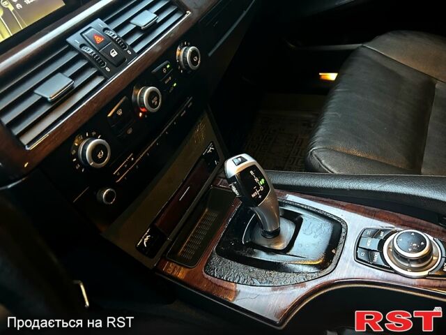 Белый БМВ 5 Серия, объемом двигателя 3 л и пробегом 0 тыс. км за 9000 $, фото 8 на Automoto.ua